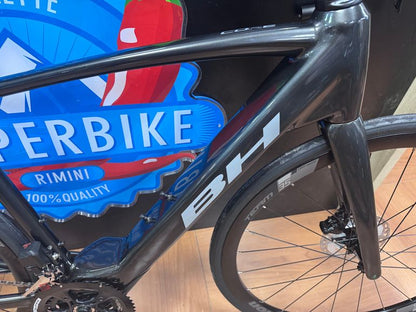 BH Core Race 1.4 — gruppo Shimano 105 Di2, taglia M