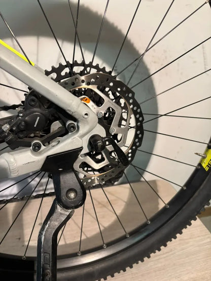 Cube Reaction Hybrid Pro 625 2021 — Bici usata