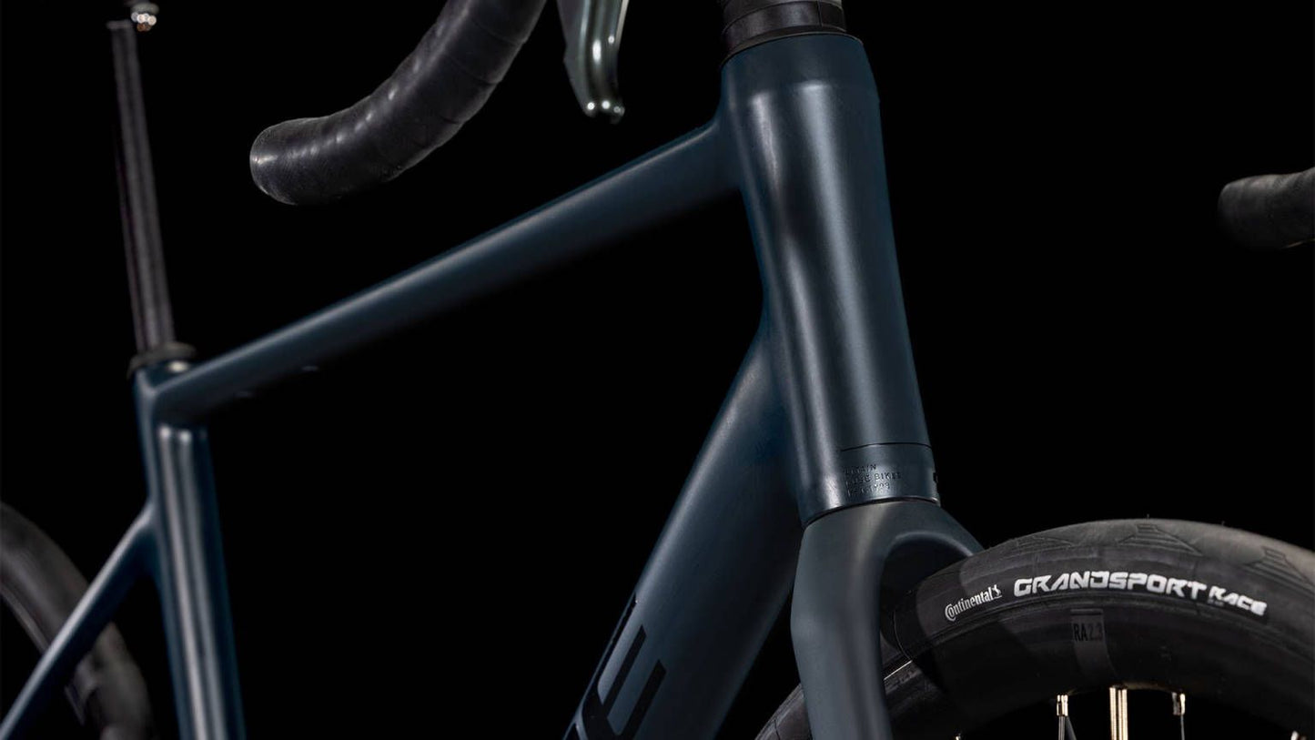 Cube Attain 2025 — Bici usata