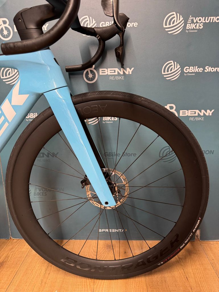 Trek Madone Slr 7 Gen 7 2024 usata — dettaglio