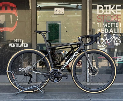 Specialized Tarmac 2023 usata — vista laterale
