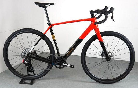 Trek Checkpoint Sl 5 Gen 3 2025 usata — vista laterale