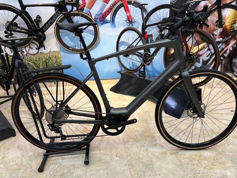 Specialized Turbo Vado Sl 4.0 2023 usata — vista laterale