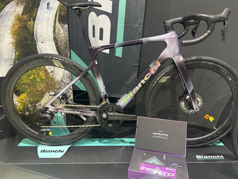 Bianchi Infinito Launch Edition 2026 usata — vista laterale
