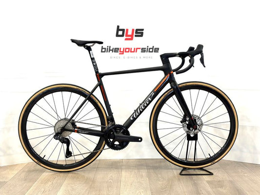 Wilier Triestina Verticale Slr 2024 usata — vista laterale
