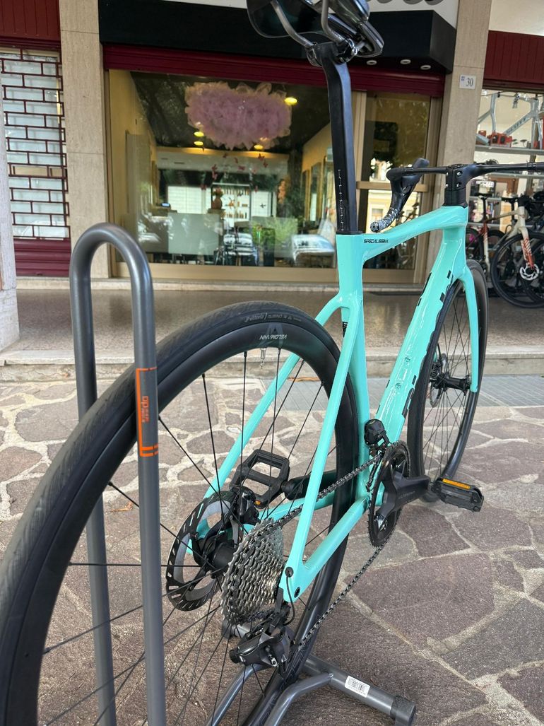 Bianchi Specialissima Comp 2025 usata