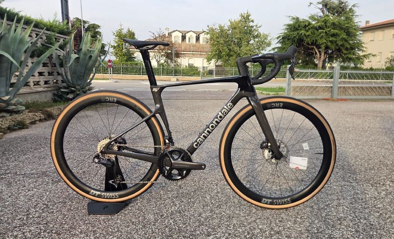 Cannondale Supersix Evo — gruppo Shimano Ultegra Di2, taglia 52 cm