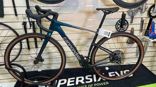 Cannondale Topstone 2025 usata — vista laterale
