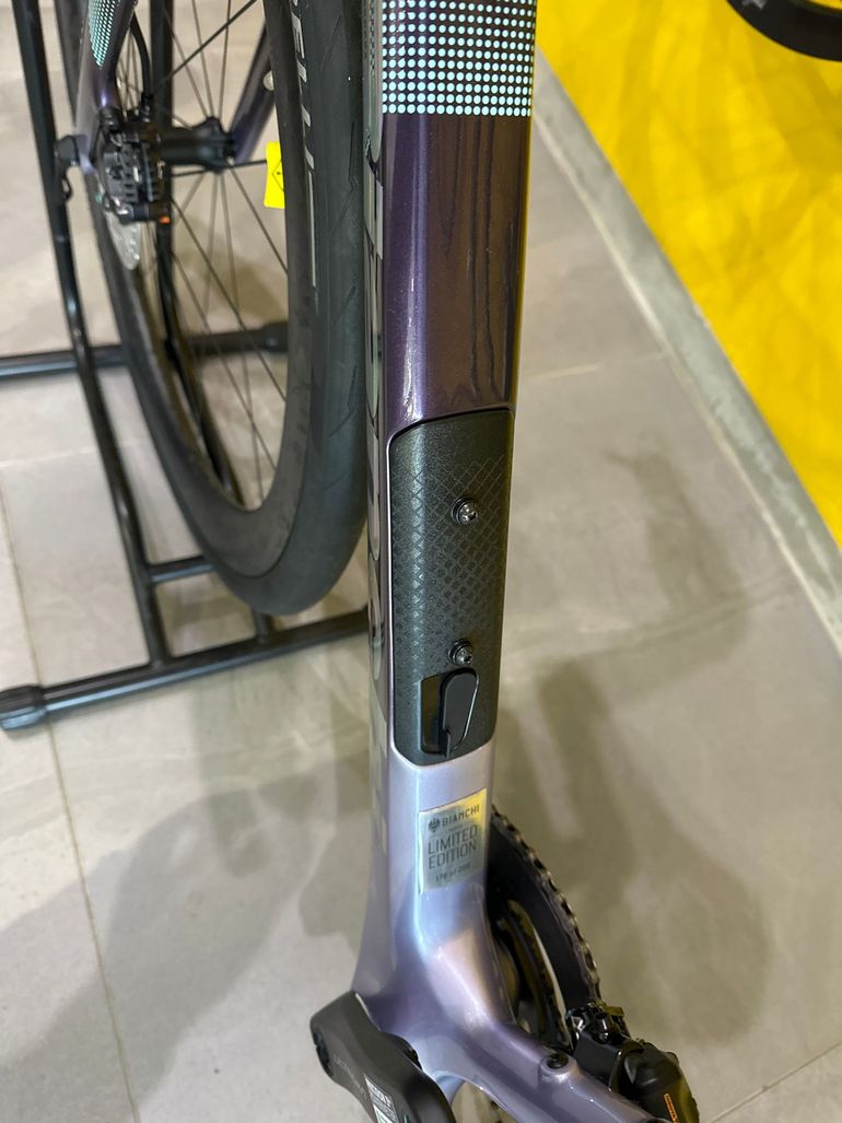 Bianchi Infinito 2027 usata — dettaglio