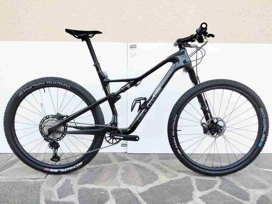 Cannondale Scalpel Carbon 2 2023 usata — vista laterale
