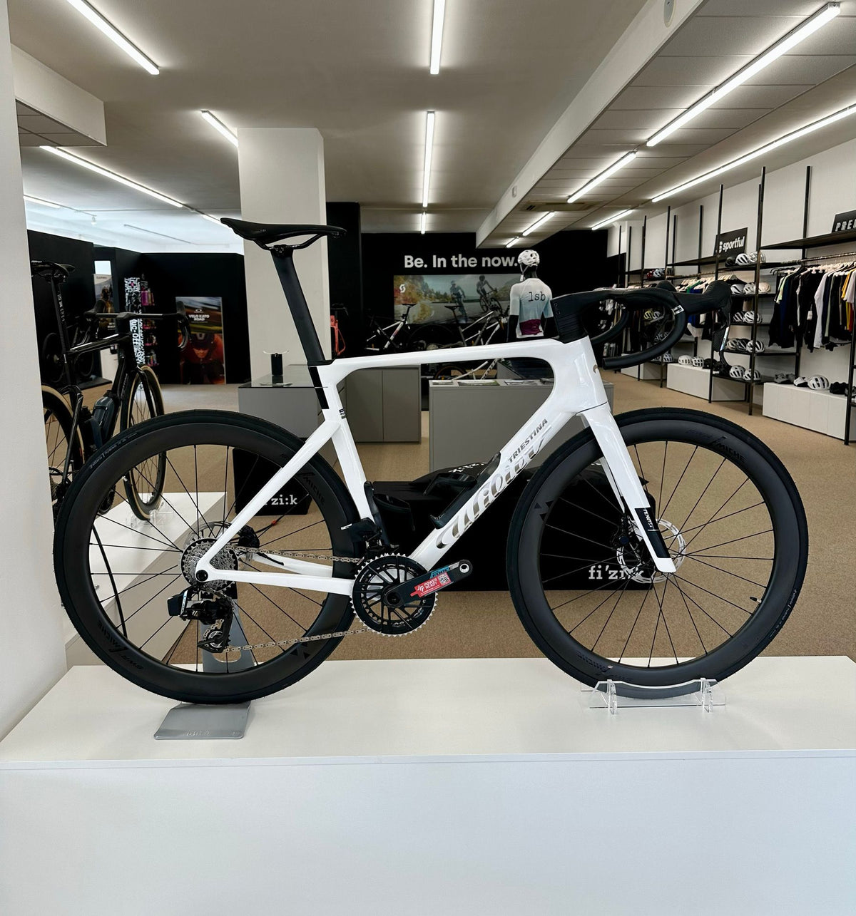 Wilier Triestina Filante 2027 usata — vista laterale