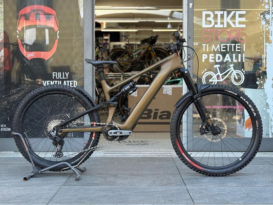 Specialized Turbo Levo 4 Comp 2026 usata — vista laterale