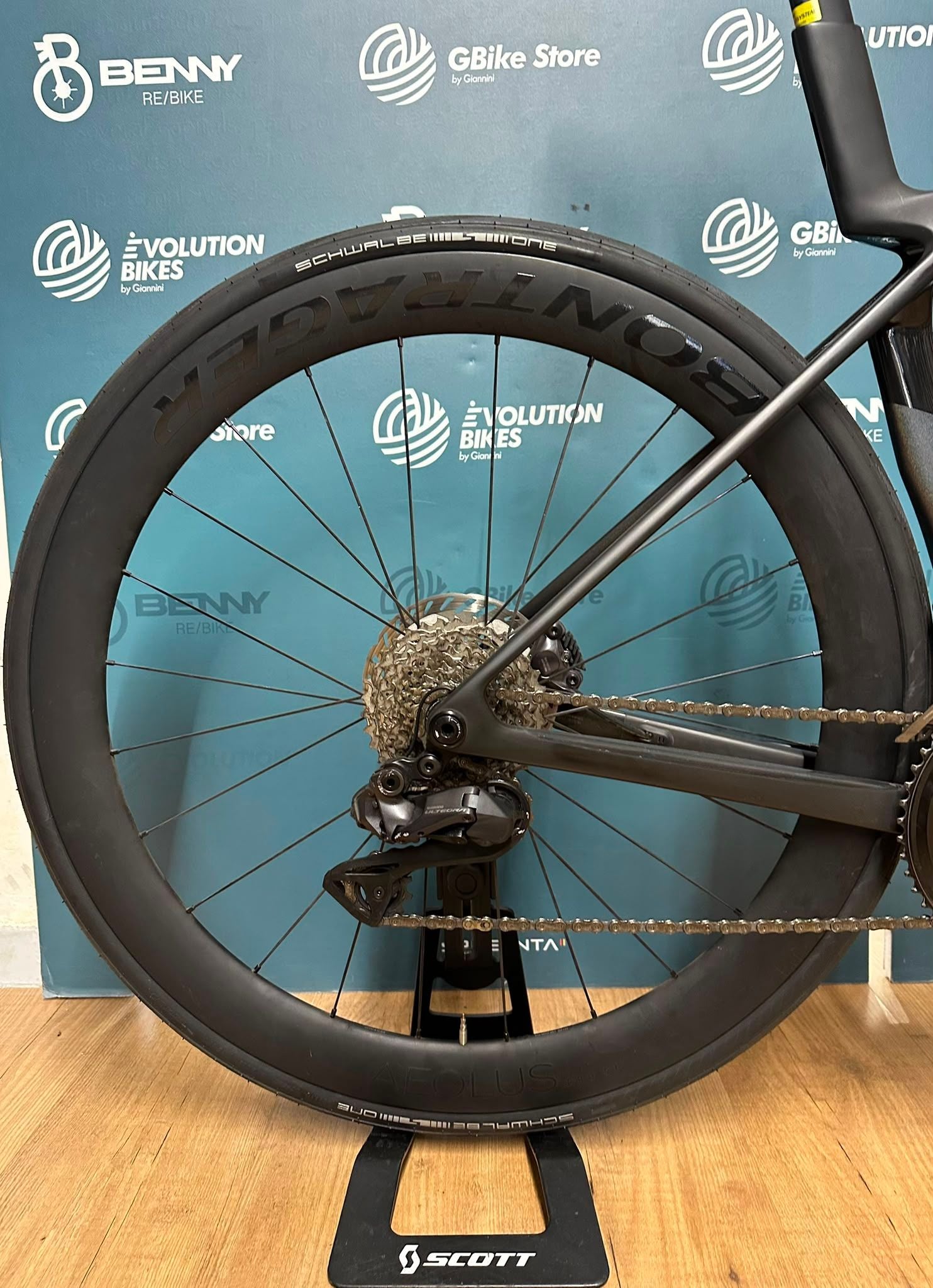 Trek Madone Slr 7 Gen 8 — gruppo Shimano Ultegra Di2, taglia S