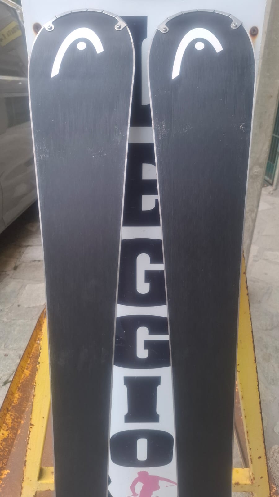 Head Supershape e-Magnum — attacco PRD 12 GW, Buone condizioni