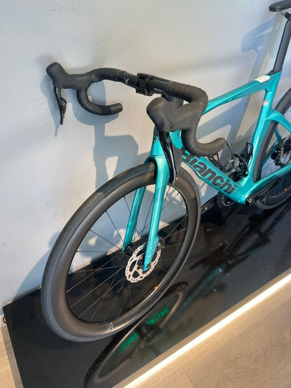 Bianchi Oltre Comp 2025 usata — dettaglio