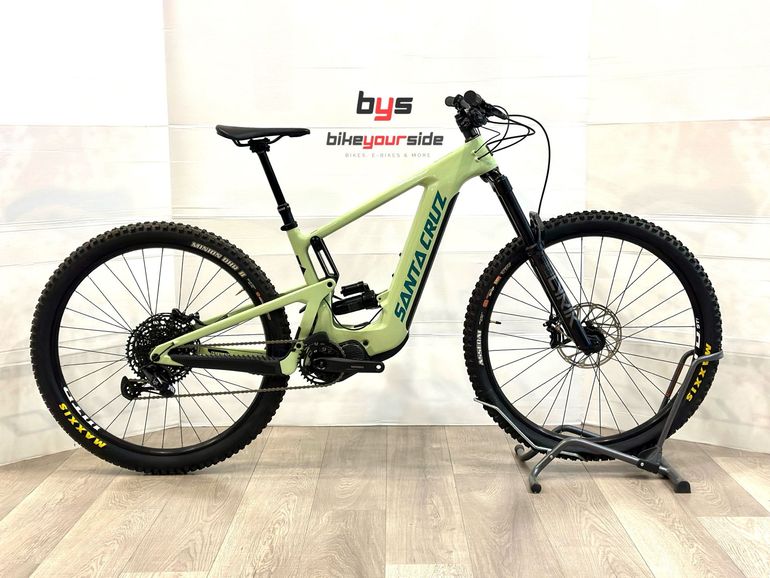 Santa Cruz Heckler R / Carbon C / Mx 2023 usata — vista laterale