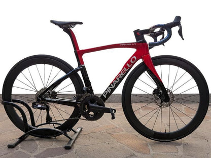 Pinarello F7 2023 usata — vista laterale