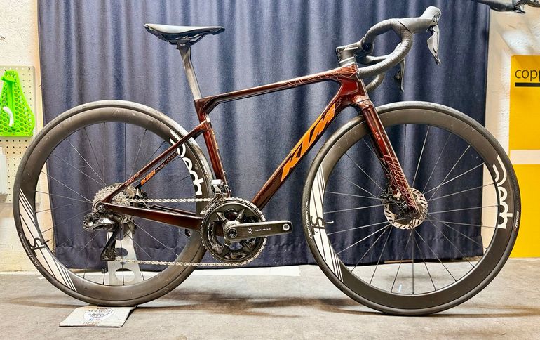 KTM Revelator Alto Exonic 2025 usata — vista laterale