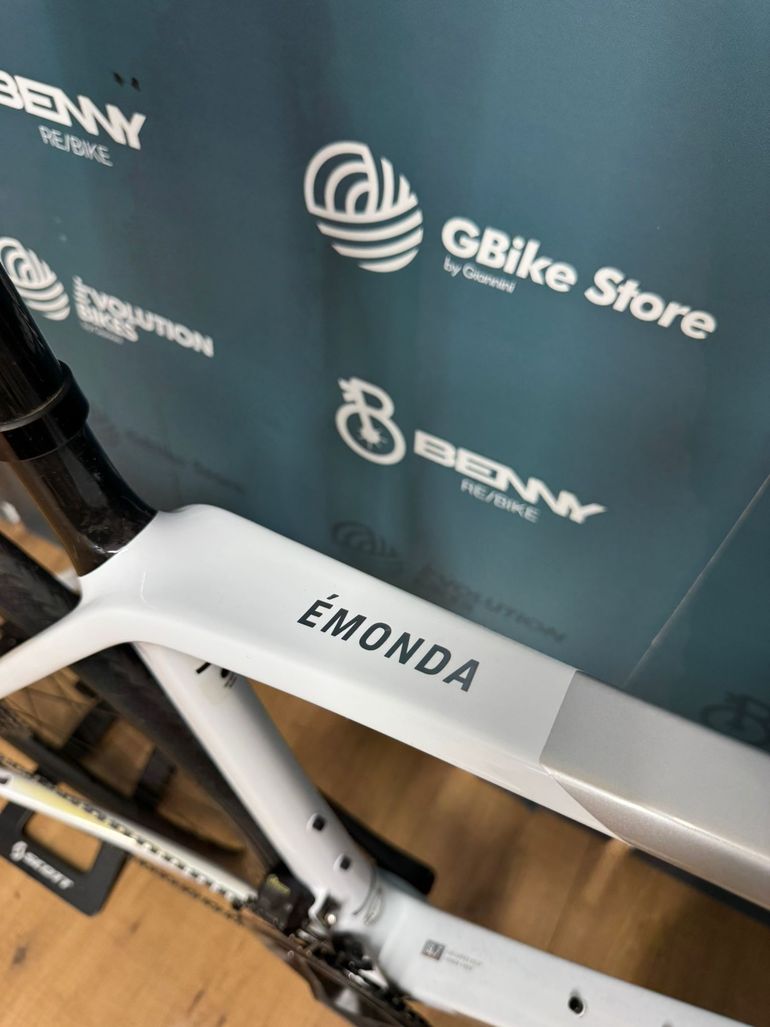 Trek Émonda Sl 7 2024 usata — dettaglio
