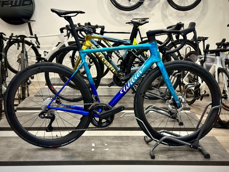 Wilier Triestina 0 Slr Astana 2024 usata — vista laterale