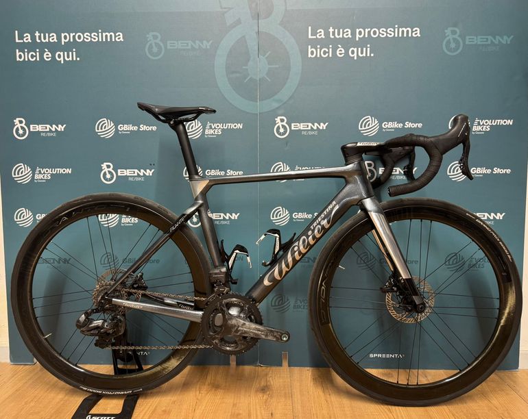Wilier Triestina Filante Slr 2025 usata — vista laterale