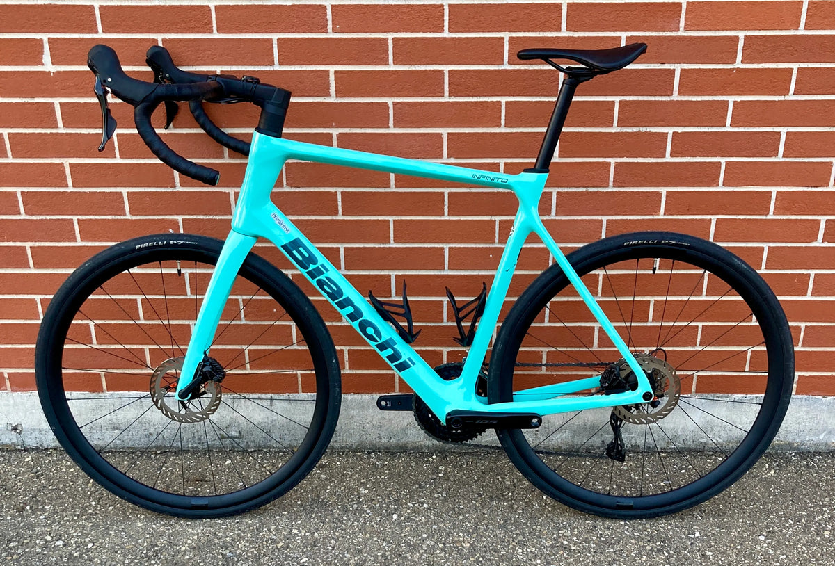 Bianchi Infinito — telaio in Carbonio, Ottime condizioni