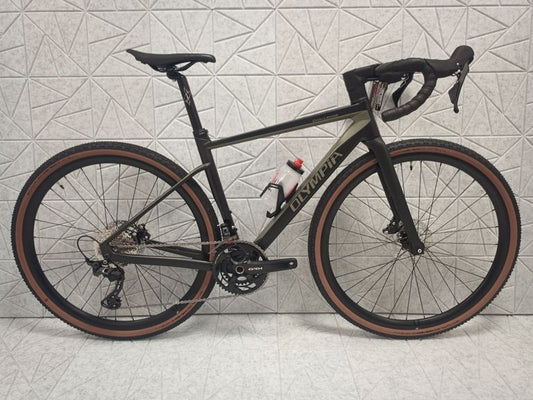 Olympia Challenge Gravel 24s 2025 usata — vista laterale
