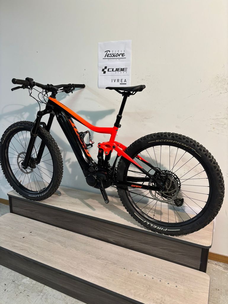 Giant Trance E+ 3 Pro 2020 usata — dettaglio