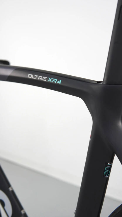Bianchi Oltre Xr4 2023 usata — dettaglio