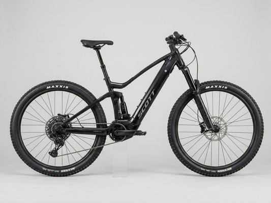 Scott Strike E-Ride 930 2024 usata — vista laterale