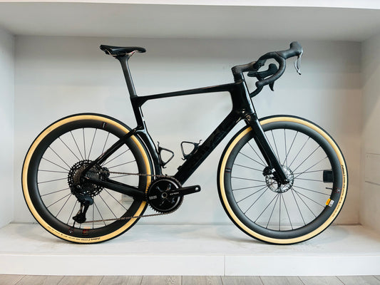Cervelo Áspero-5 Rx825 1 2026 usata — vista laterale