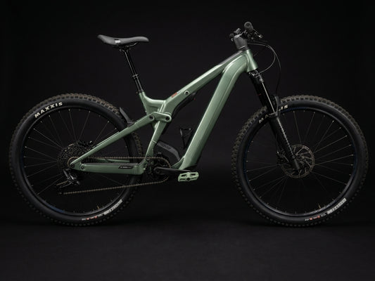 Scott Patron Eride 920 2024 usata — vista laterale