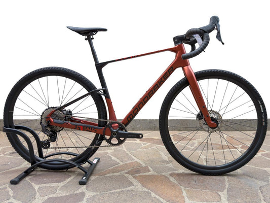 Mondraker Arid Carbon 2025 usata — vista laterale