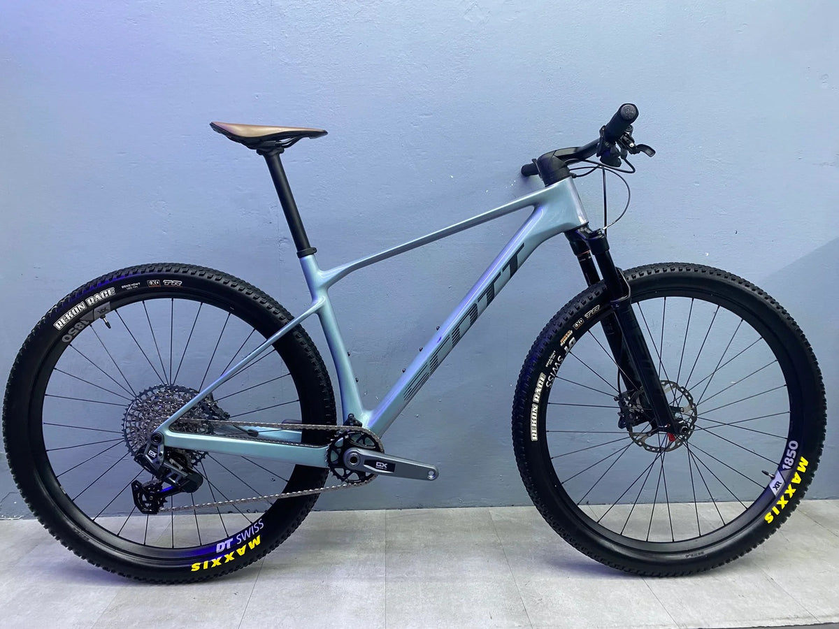Scott Scale Rc Team Issue 2024 usata — vista laterale