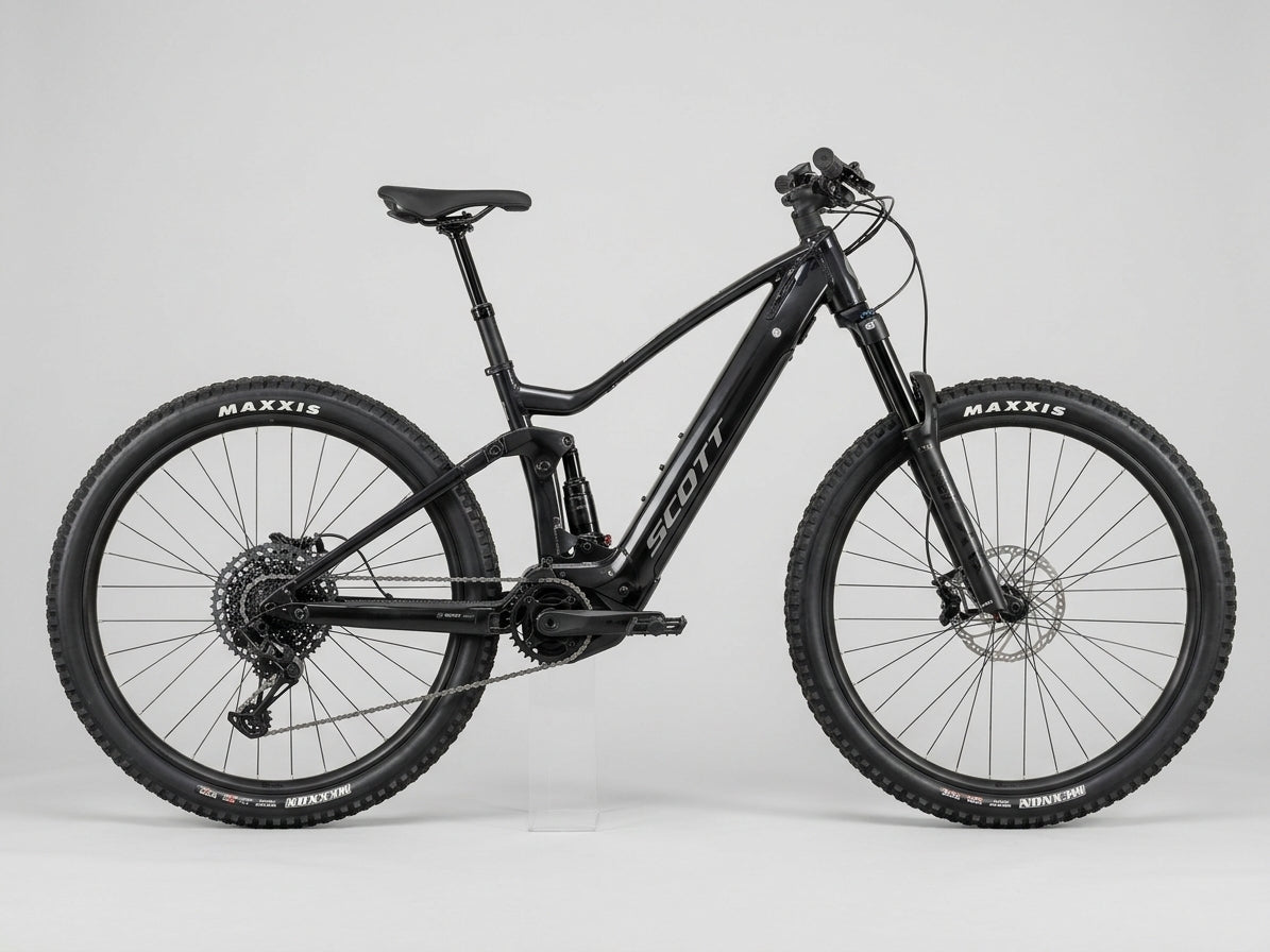 Scott Strike E-Ride 930 2024 usata — vista laterale