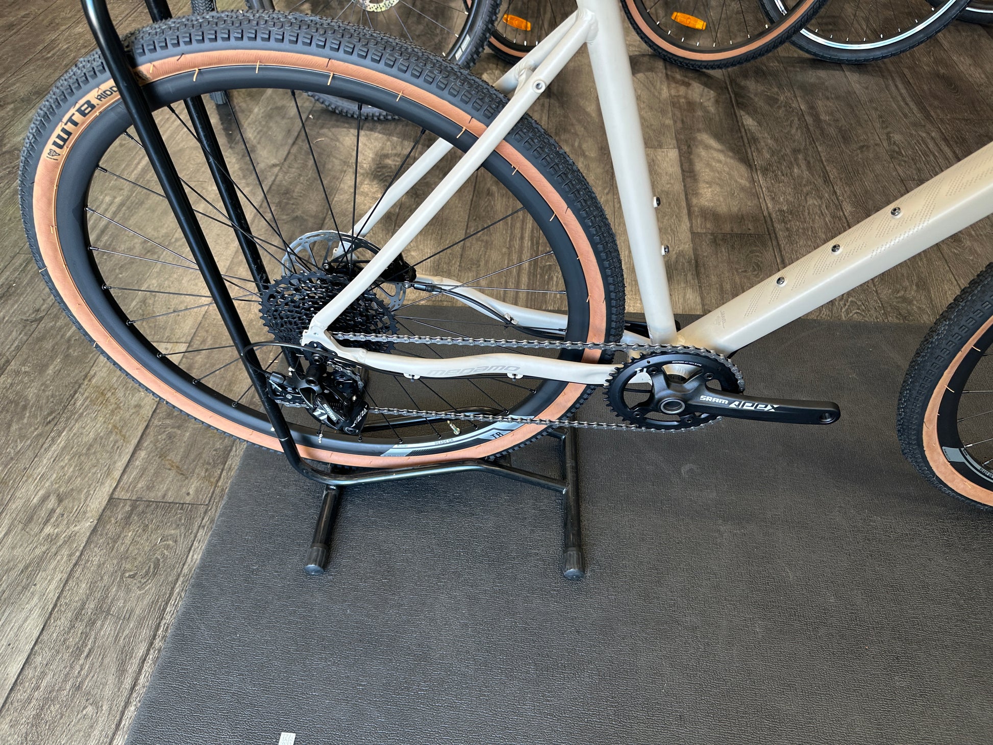 Megamo Jakar 20 — gruppo SRAM Apex, taglia L