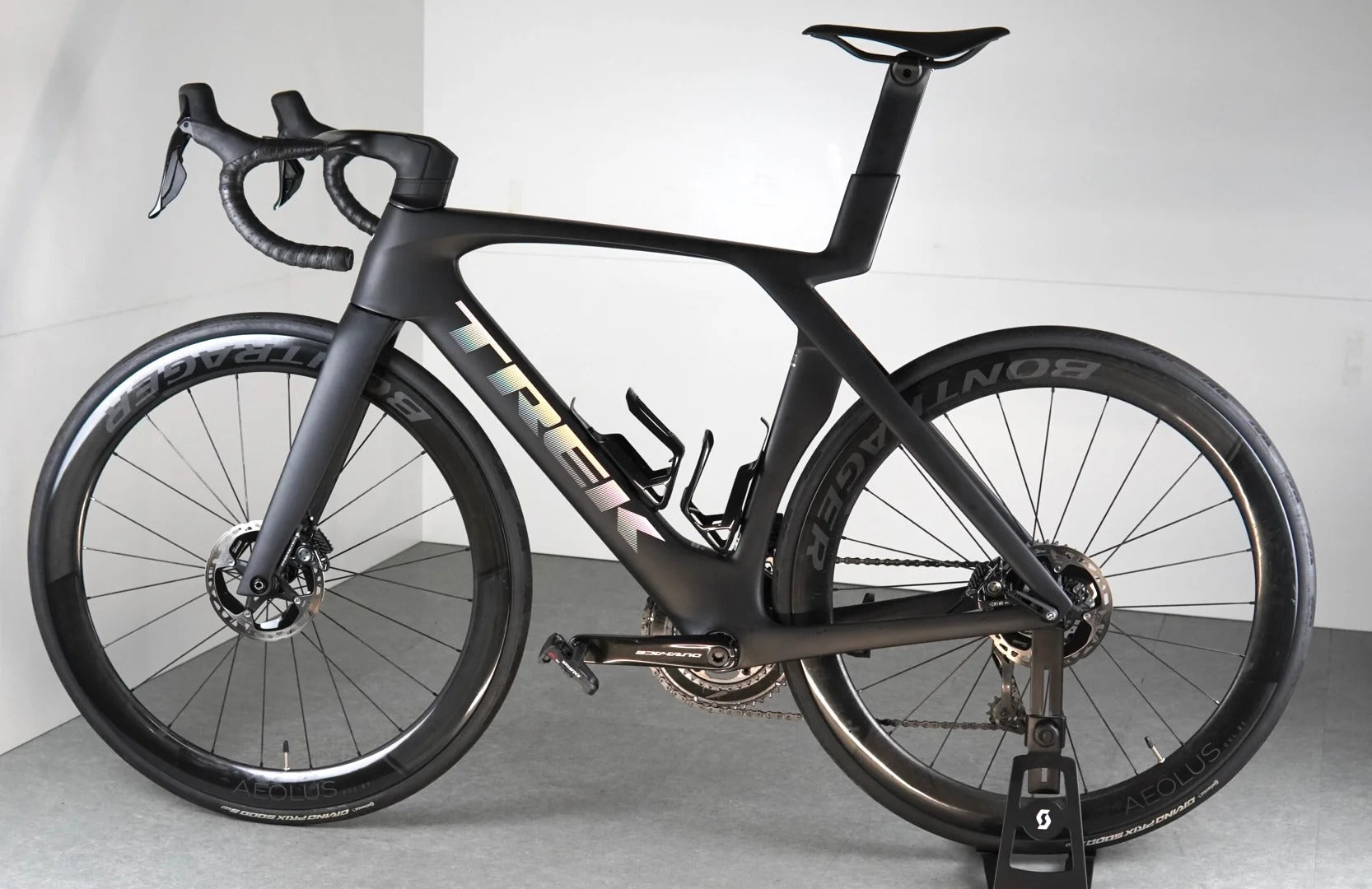 Trek Madone Slr 9 Gen 7 — gruppo Shimano Dura Ace Di2, taglia 56