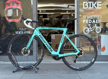 Bianchi Aria E-Road — gruppo Shimano Ultegra, taglia 57