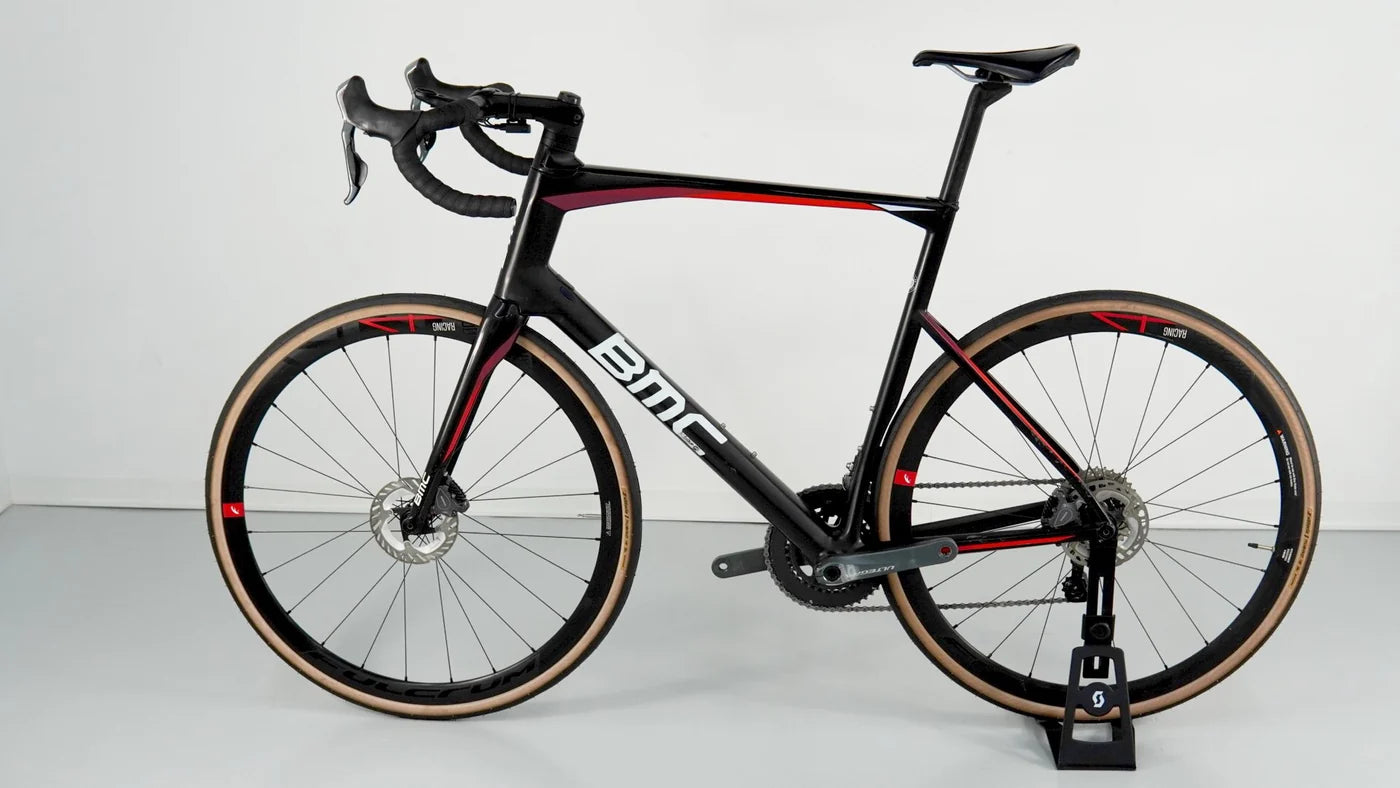 BMC Roadmachine 01 Three — gruppo Shimano Ultegra Di2, taglia 58