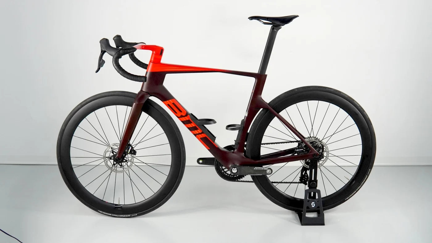 BMC Teammachine R 01 — gruppo SRAM Force eTap AXS, taglia M