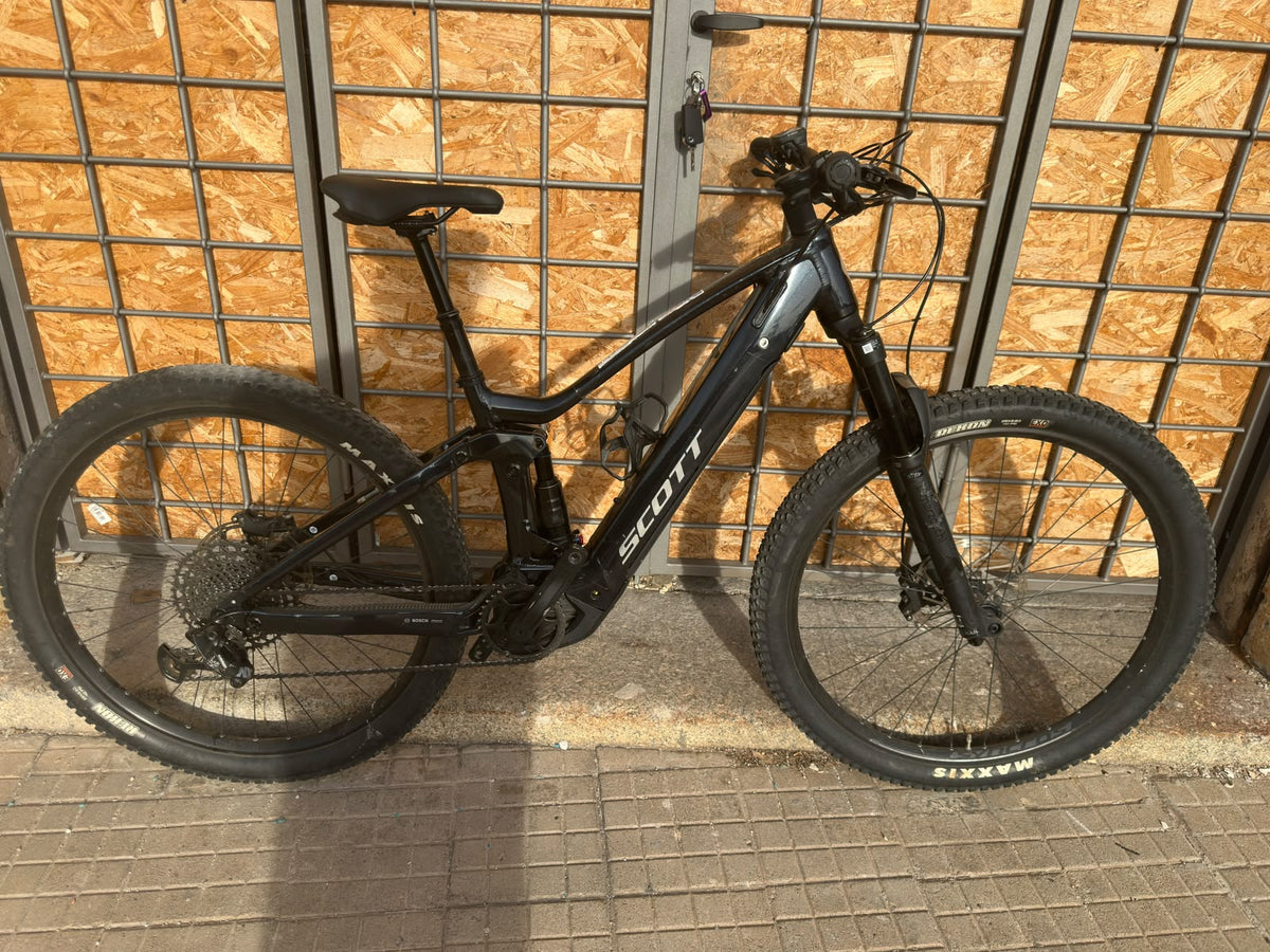 Scott Strike E-Ride 930 — gruppo SRAM NX Eagle, taglia S