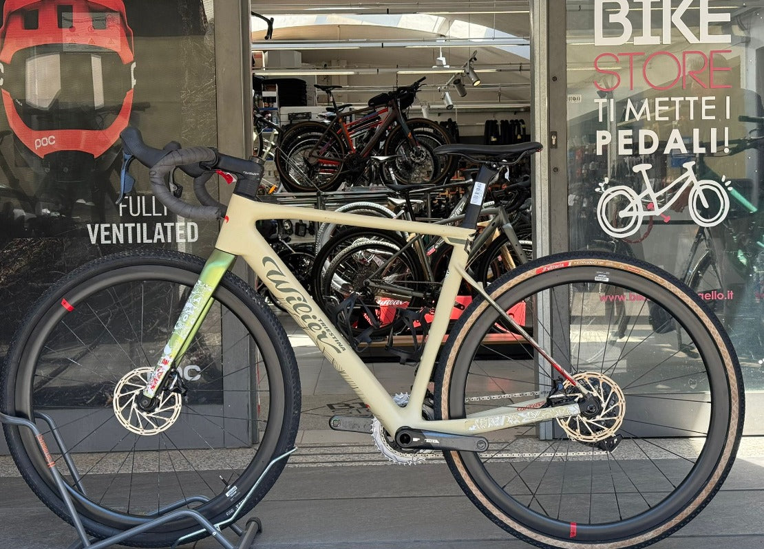 Wilier Triestina Rave Slr — gruppo SRAM Force eTap AXS, taglia M