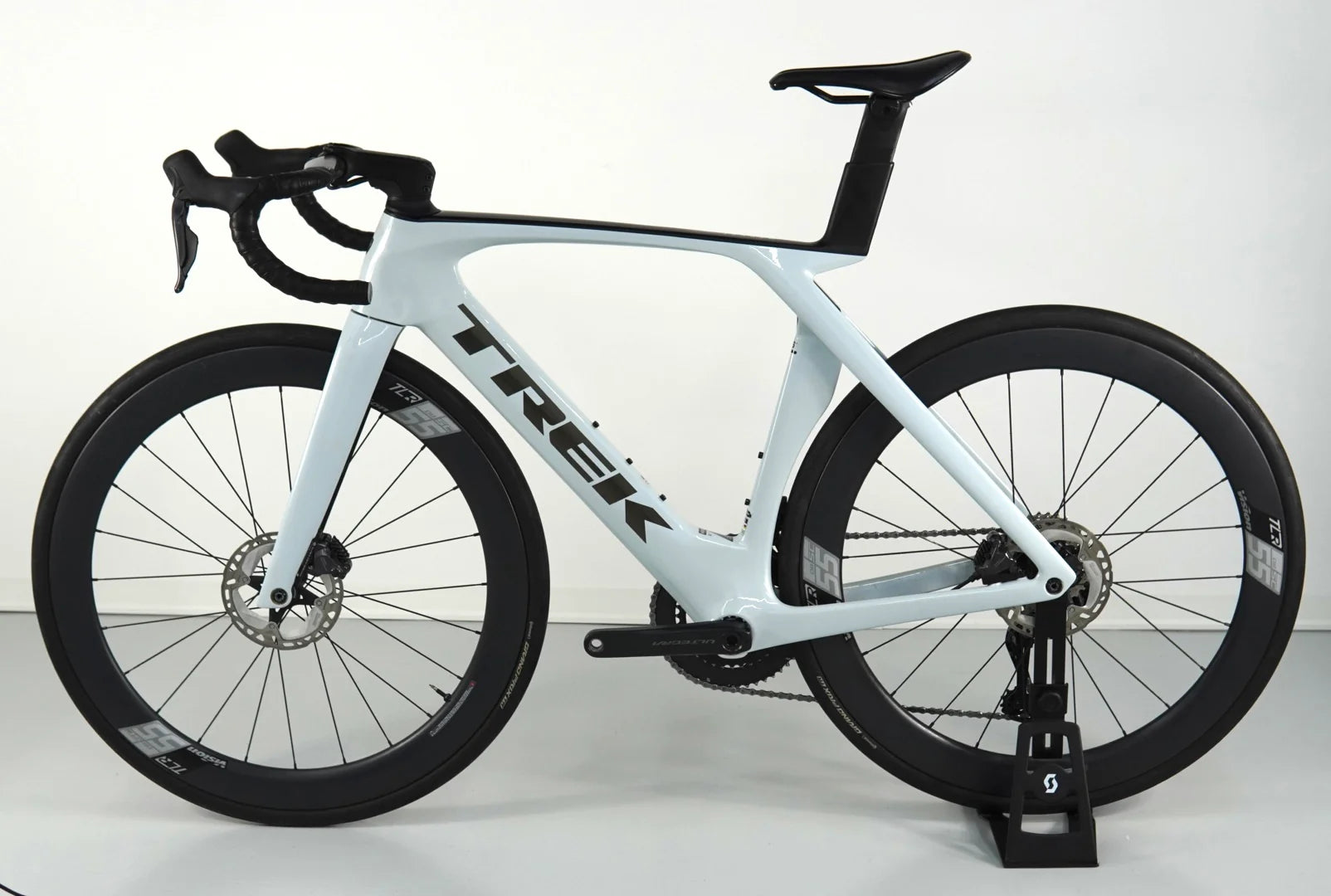 Trek Madone Sl 7 — gruppo Shimano Ultegra Di2, taglia 56