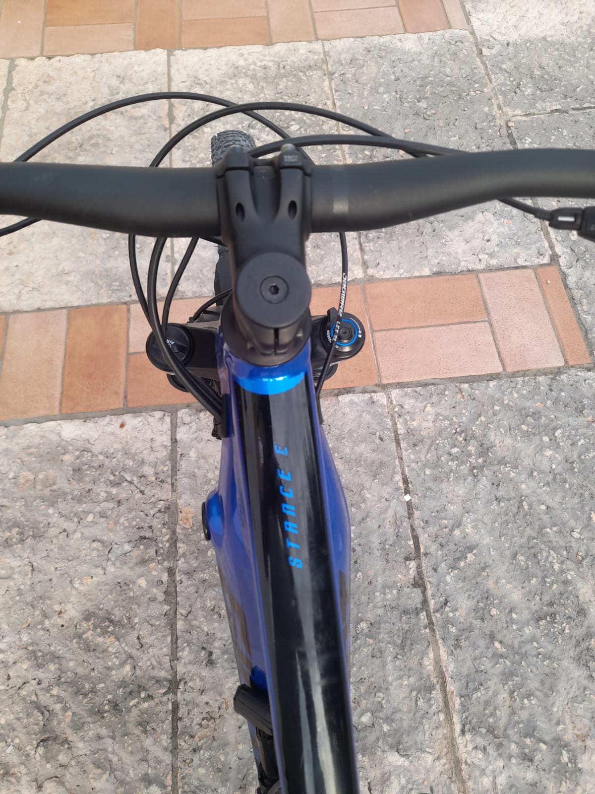 Giant Stance E+ 1 — telaio in Alluminio, Ottime condizioni