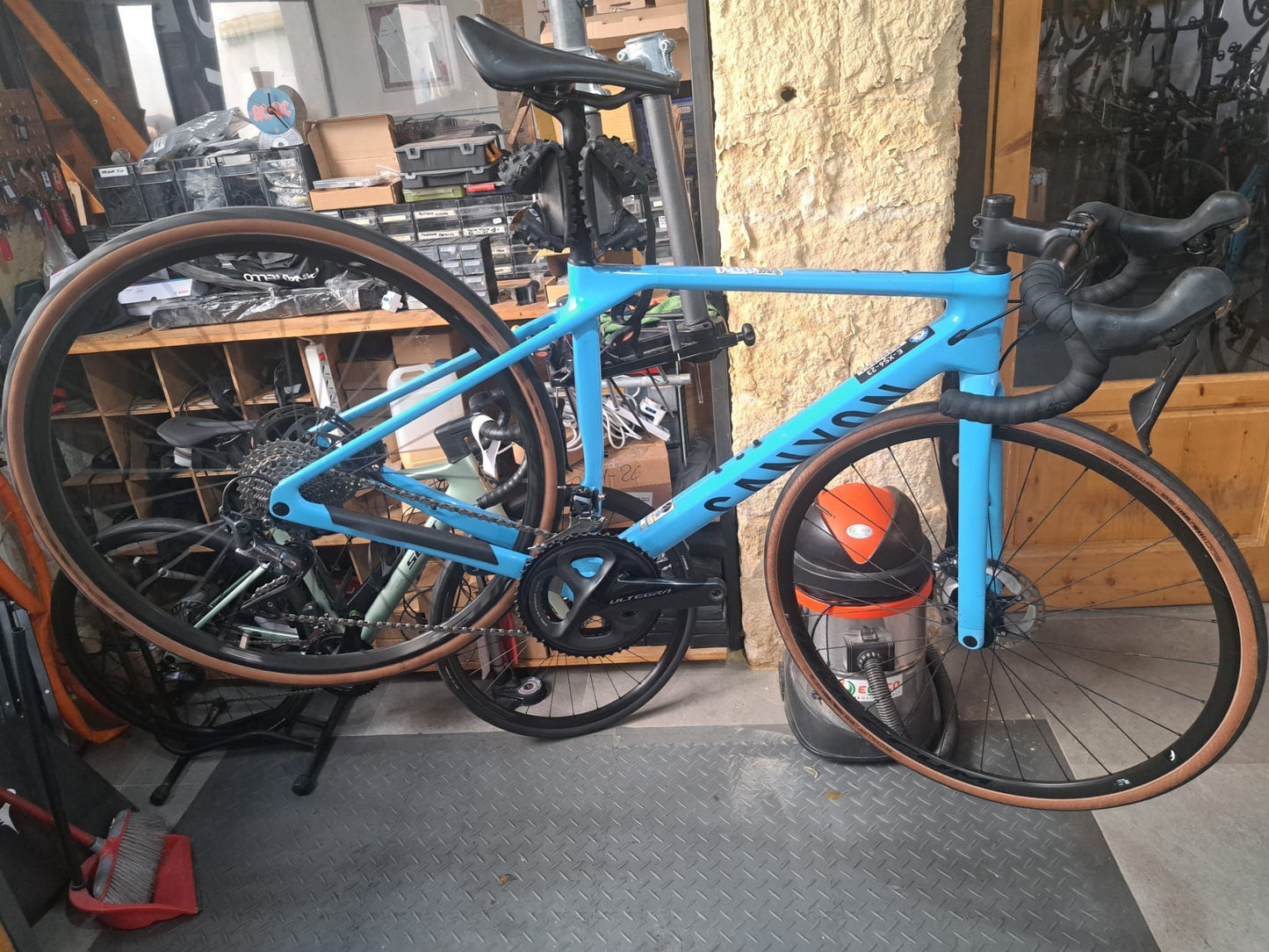Canyon Endurace Cf 8 — telaio in Carbonio, Ottime condizioni