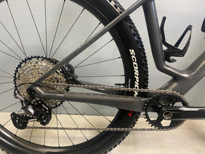 Orbea Alma 2025 usata