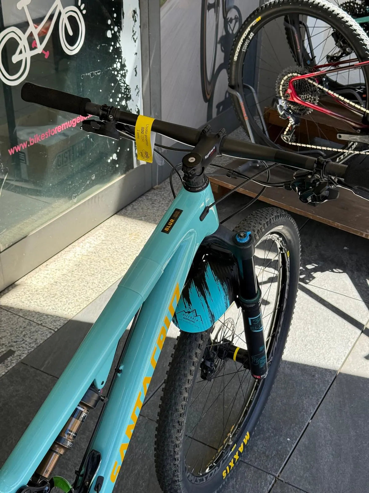 Santa Cruz Blur 2019 — Bici usata