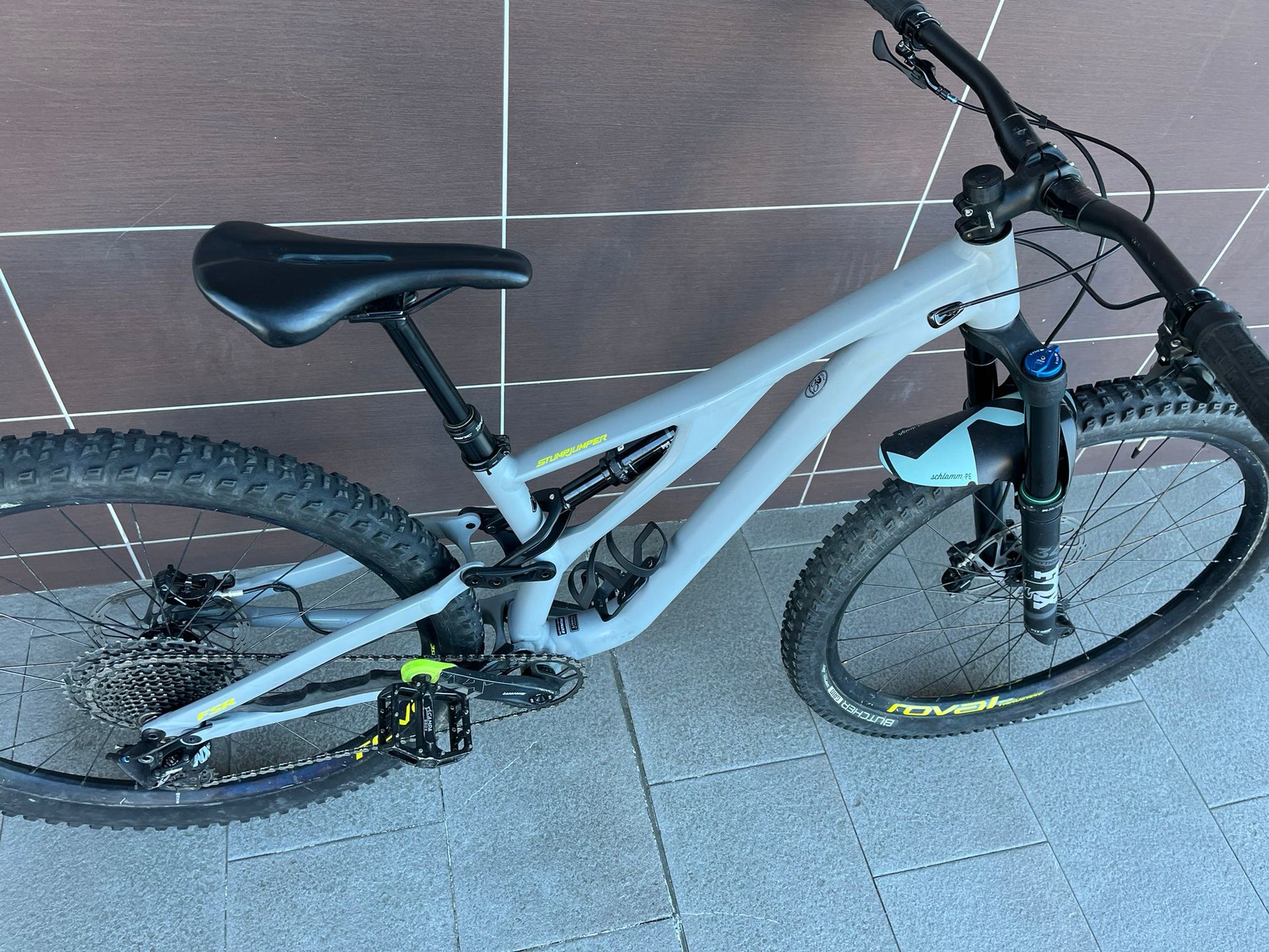 Specialized Stumpjumper Comp Alloy 2020 — Bici usata