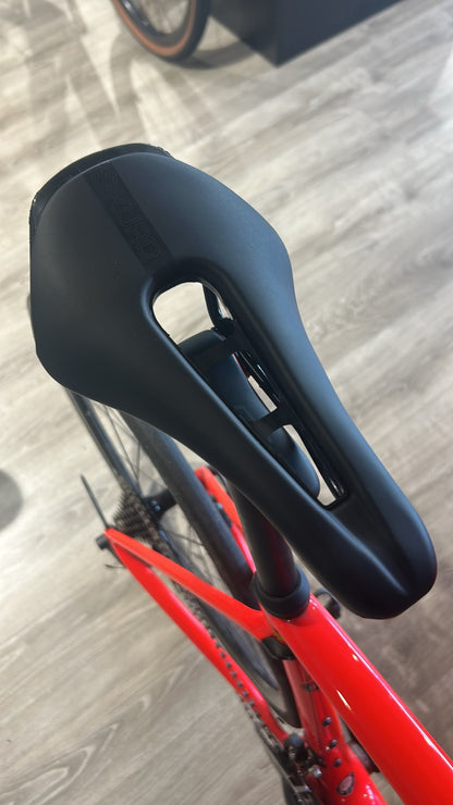Specialized Roubaix 2020 — Bici usata
