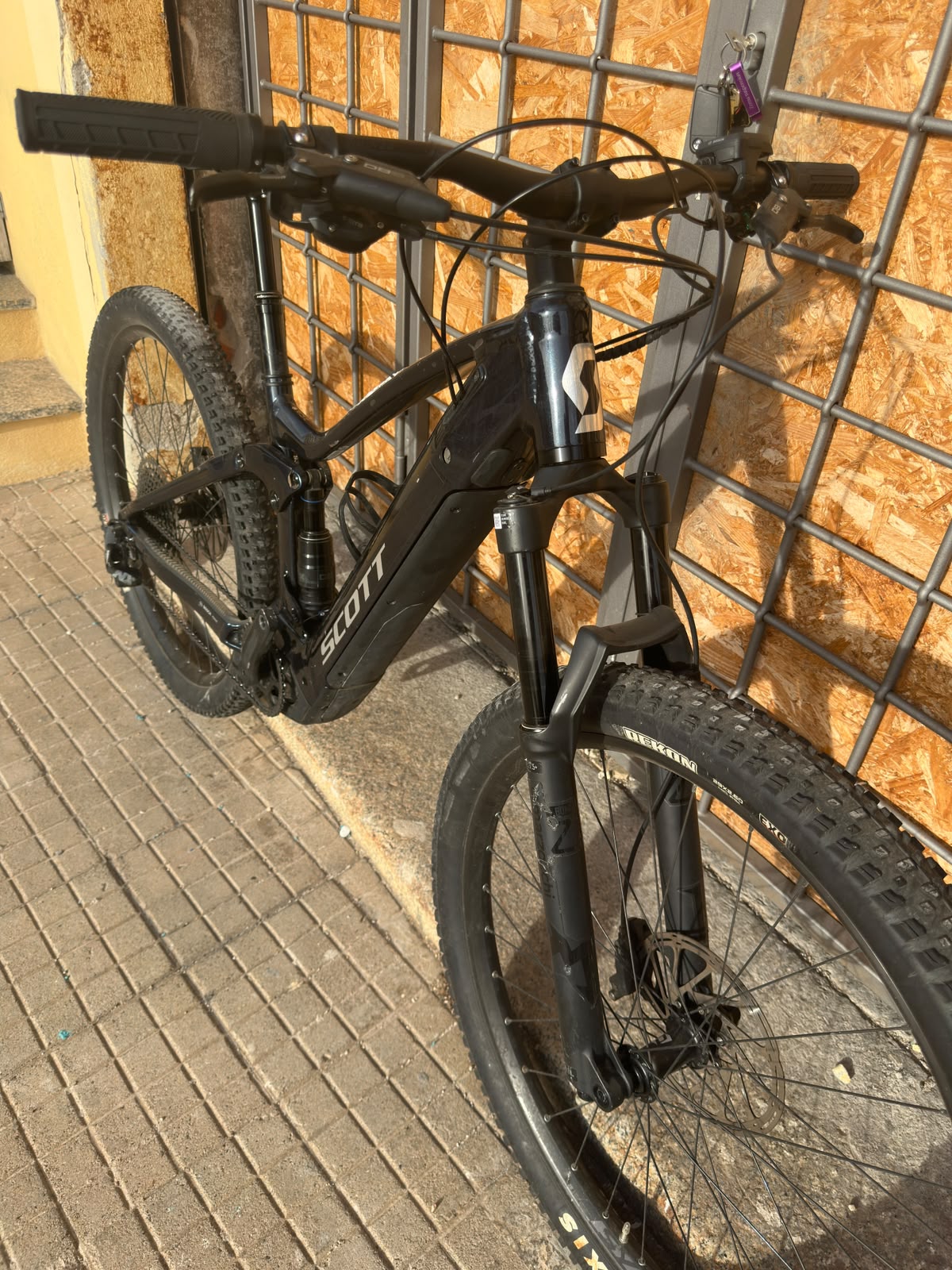 Scott Strike E-Ride 930 2024 usata — dettaglio